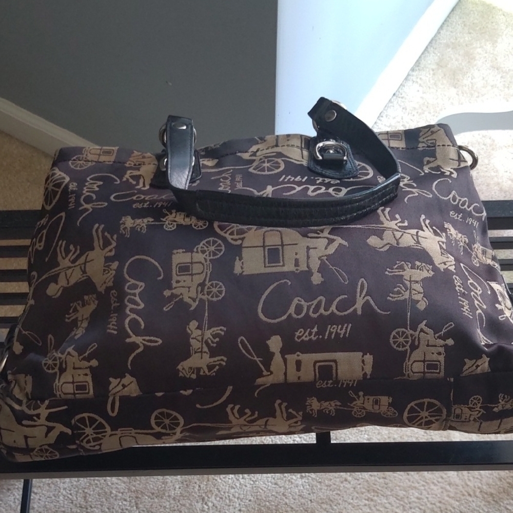 Coach Black and Tan hand Bag - Picture 2 of 8